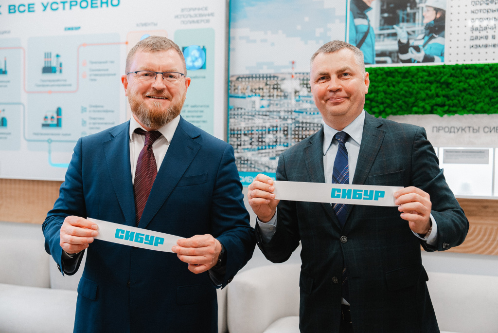 8be918eec60306fd74eb1e03c2120481.jpg 8be918eec60306fd74eb1e03c2120481.jpg