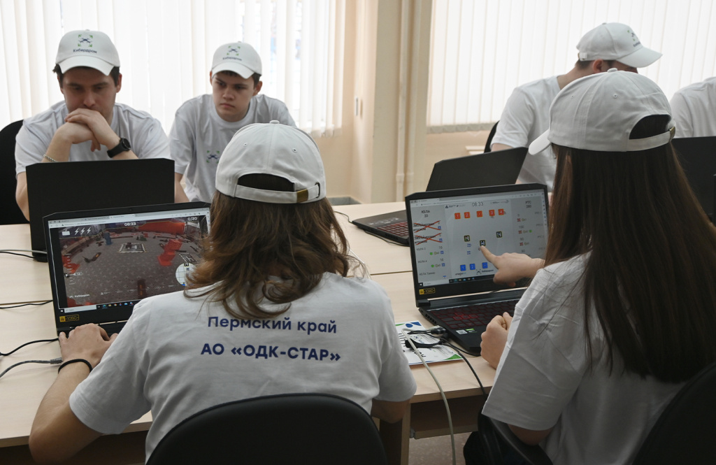 Команда ОДК-СТАР_Кибердром2.jpg
