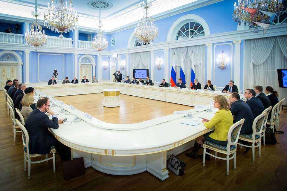 Встреча Дмитрия Медведева с бизнесом 20 01 2015.jpg