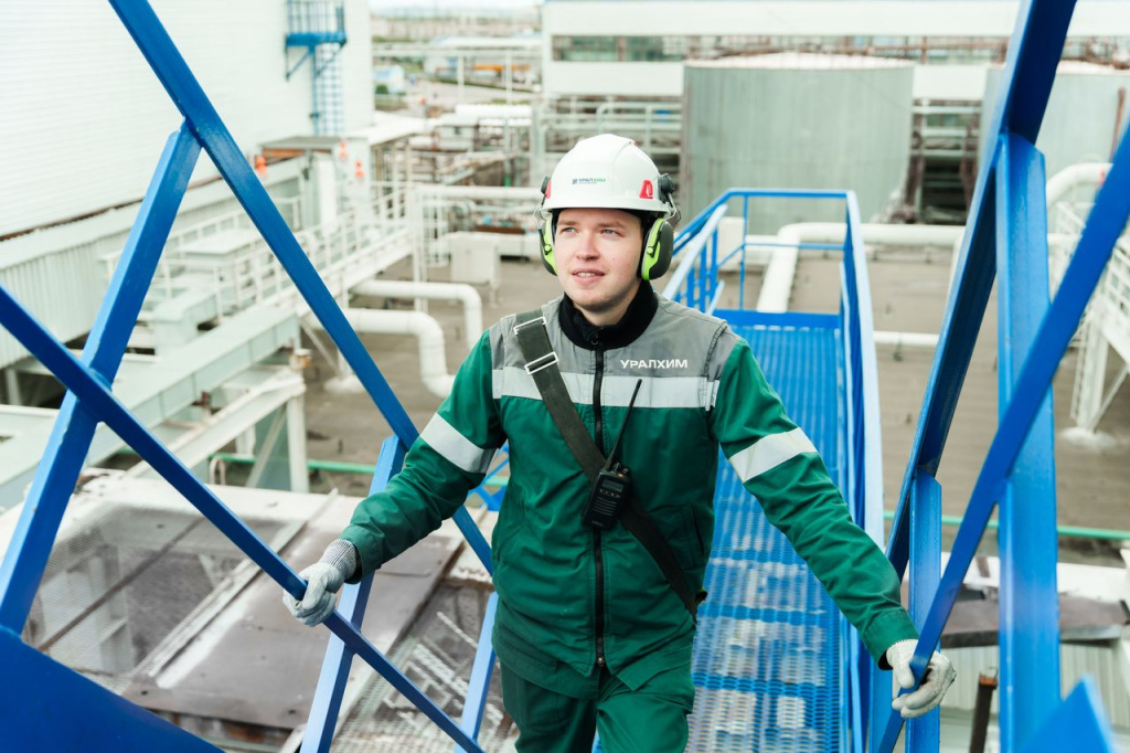 Рейтинг для молодежи 1.jpg Рейтинг для молодежи 1.jpg