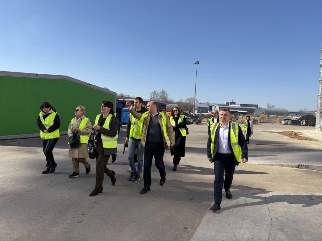 IMG_20260331_105544_482.jpg IMG_20260331_105544_482.jpg