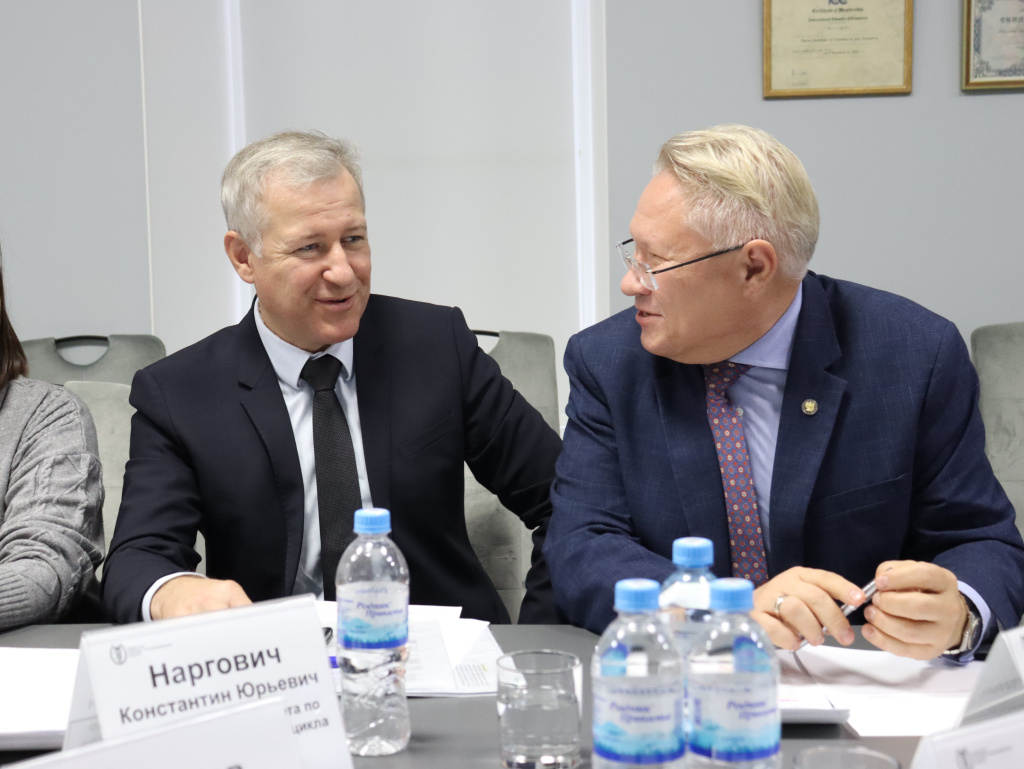 Константин Наргович и Вячеслав Белов.JPG